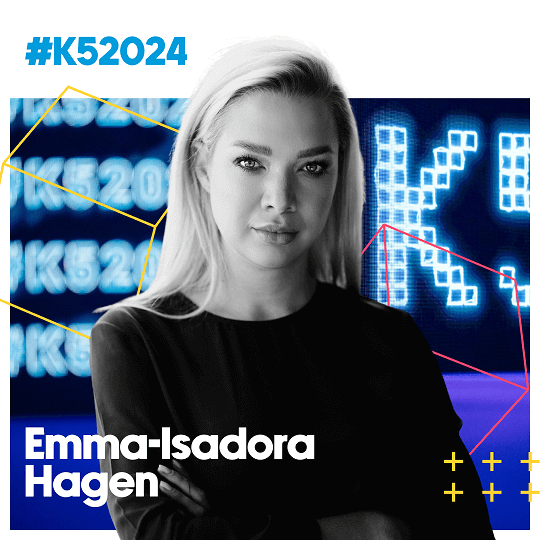 Das Bild zeigt Content Creator Emma-Isadora Hagen