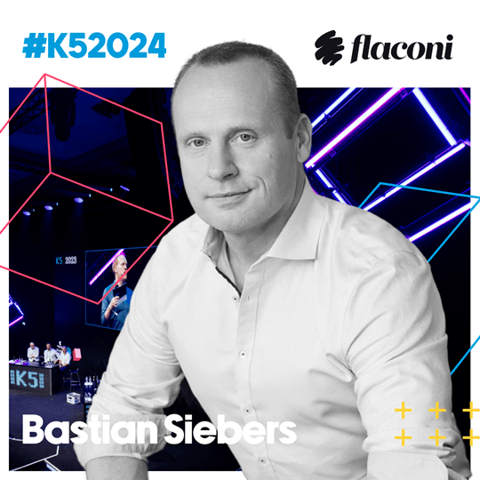 Das Bild zeigt Bastian Siebers, CEO von flaconi